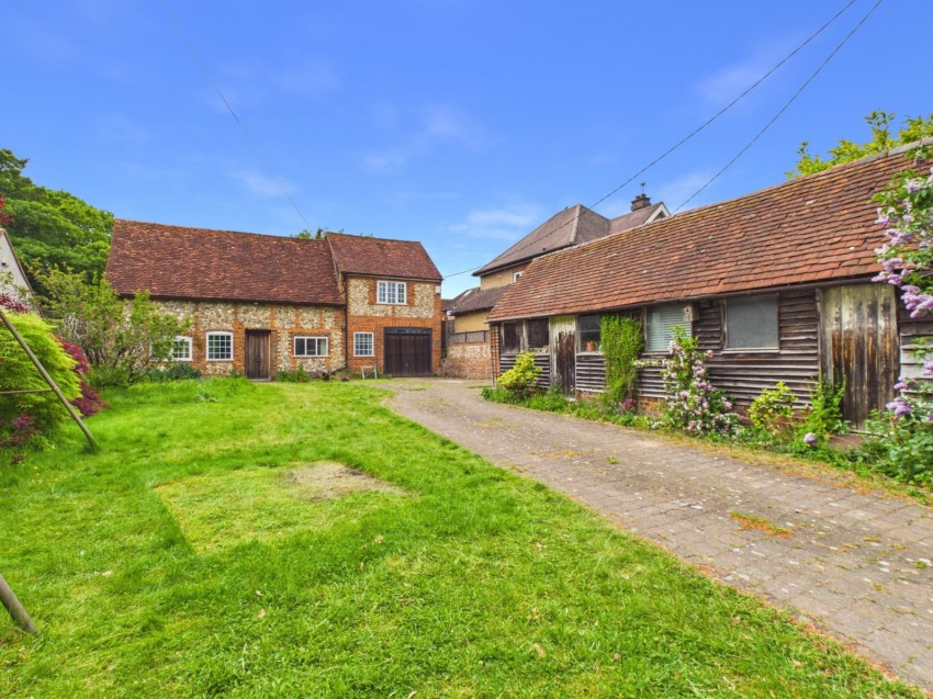 Images for Hyde Heath, Amersham, Buckinghamshire EAID:2640919782 BID:AME