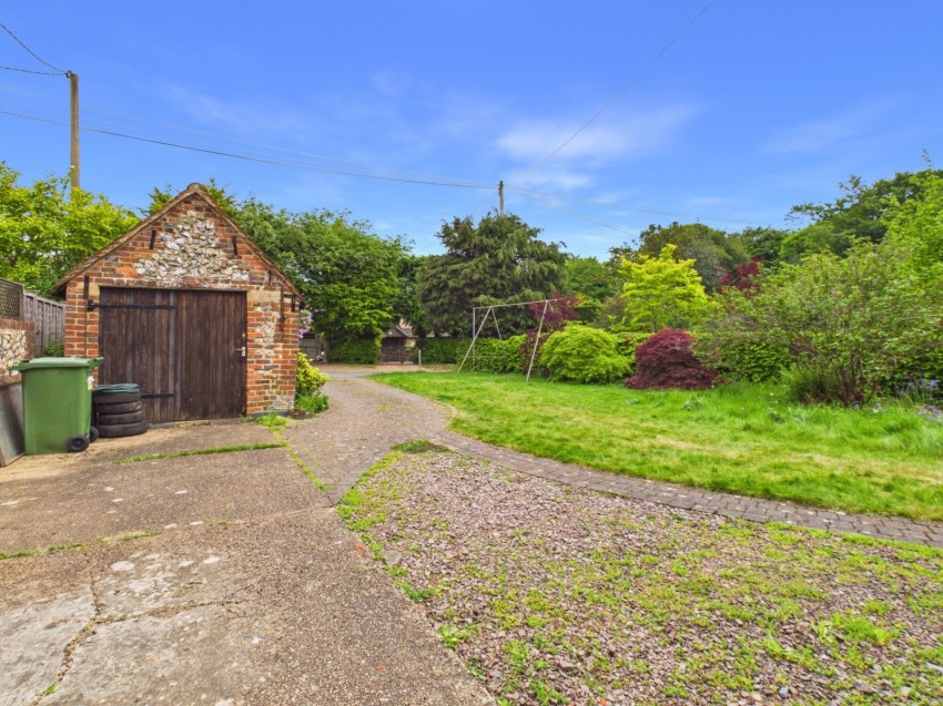 Images for Hyde Heath, Amersham, Buckinghamshire EAID:2640919782 BID:AME