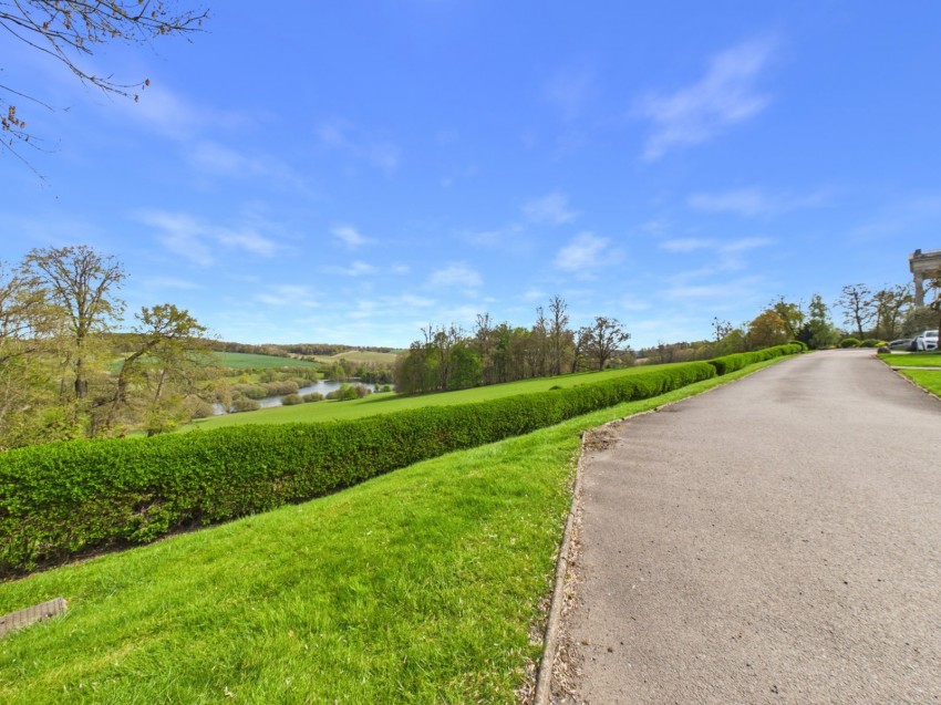 Images for Amersham, Buckinghamshire EAID:2640919782 BID:AME