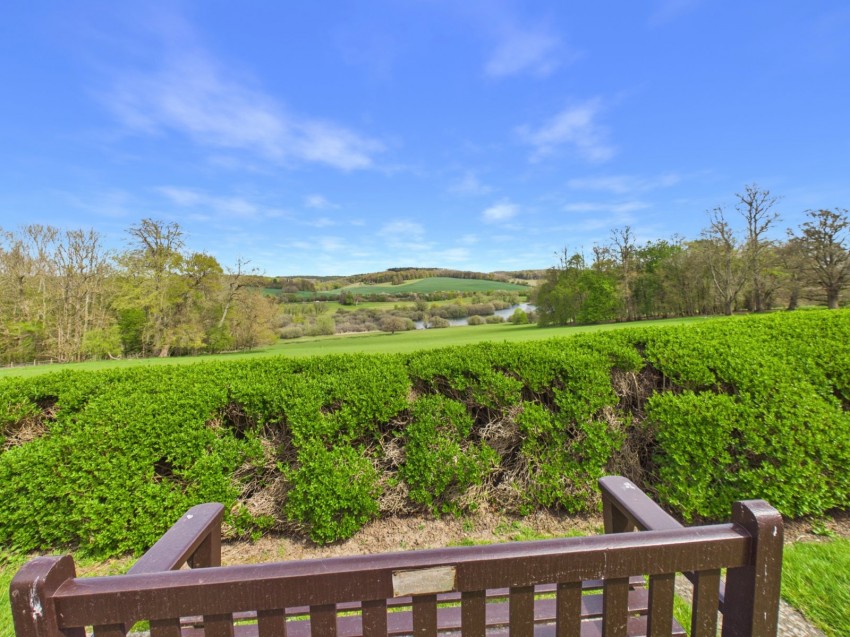 Images for Amersham, Buckinghamshire EAID:2640919782 BID:AME
