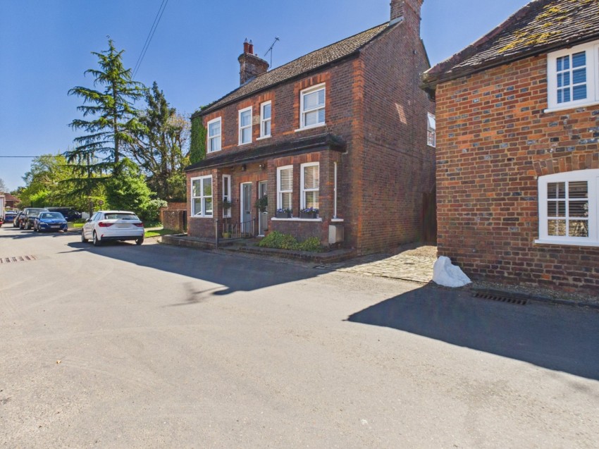 Images for Amersham, Buckinghamshire EAID:2640919782 BID:AME
