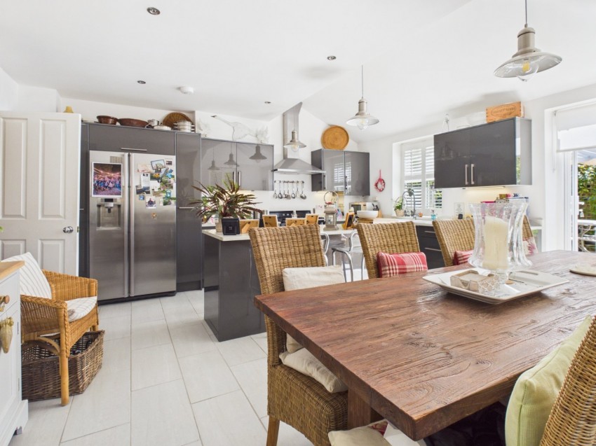 Images for Amersham, Buckinghamshire EAID:2640919782 BID:AME