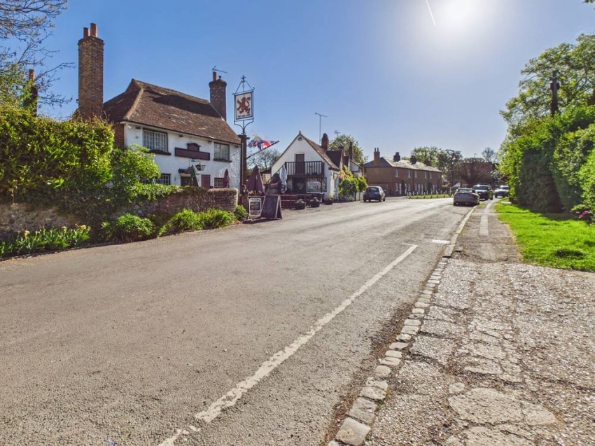 Images for Amersham, Buckinghamshire EAID:2640919782 BID:AME