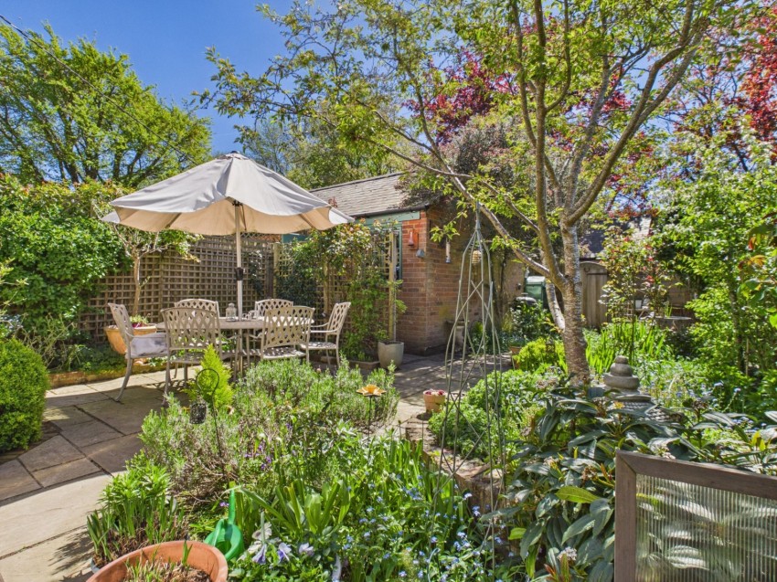 Images for Amersham, Buckinghamshire EAID:2640919782 BID:AME