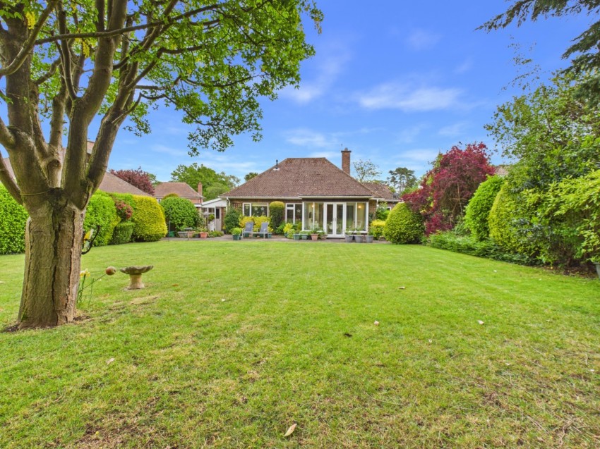 Images for Chesham Bois, Amersham, Buckinghamshire EAID:2640919782 BID:AME