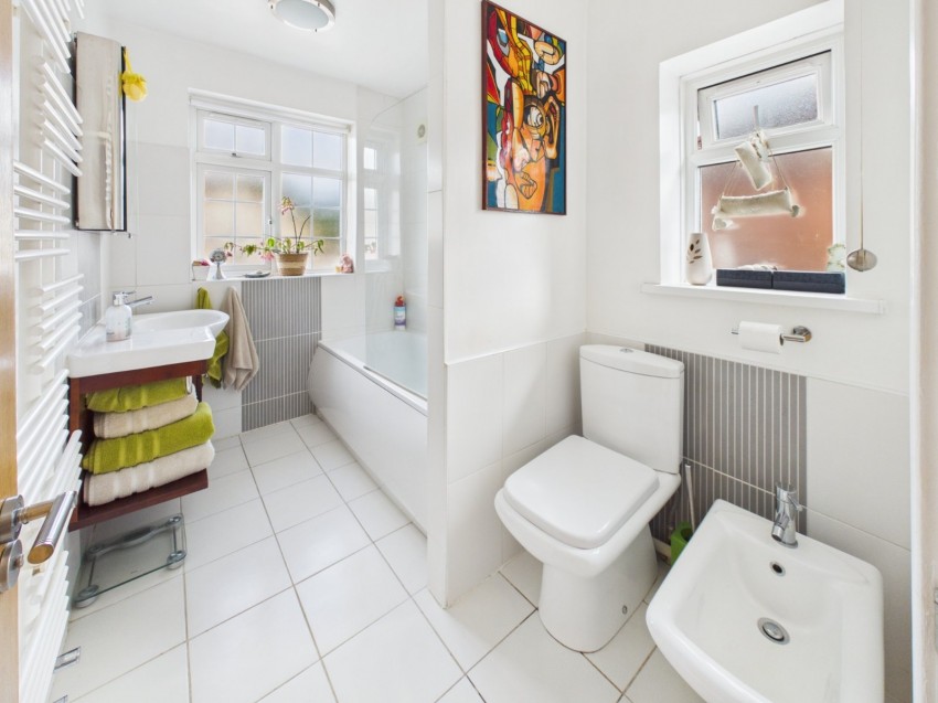 Images for Amersham, Buckinghamshire EAID:2640919782 BID:AME