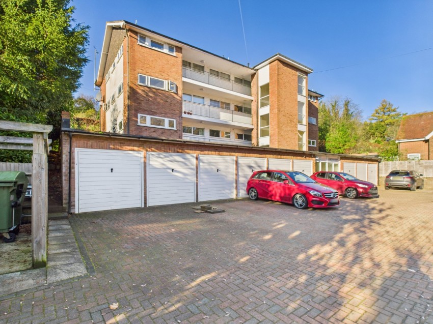 Images for Station Road, Amersham, Buckinghamshire EAID:2640919782 BID:AML