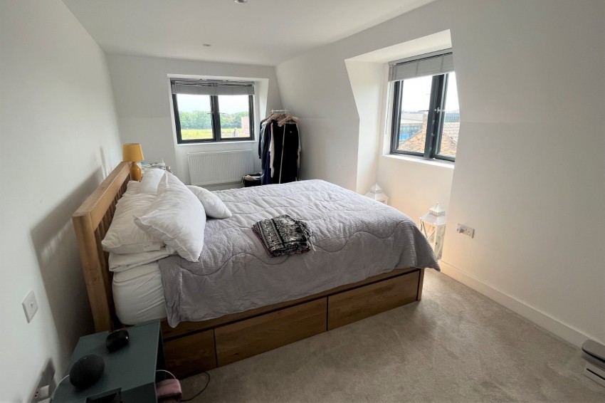 Images for Chiltern Avenue, 31 Chiltern Avenue, Amersham EAID:2640919782 BID:AML