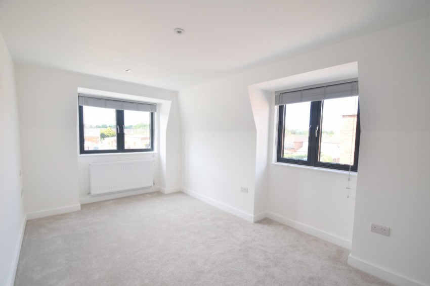 Images for Chiltern Avenue, Amersham, Buckinghamshire EAID:2640919782 BID:AML