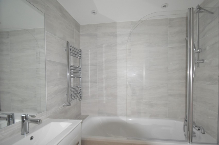 Images for Chiltern Avenue, Amersham, Buckinghamshire EAID:2640919782 BID:AML