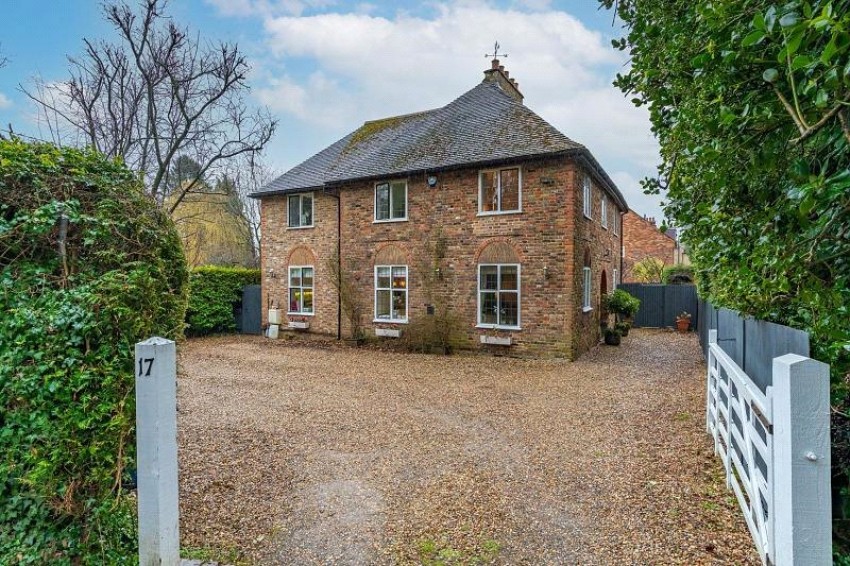 Images for Amersham, Buckinghamshire EAID:2640919782 BID:AML