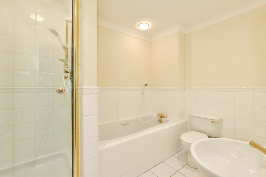 Images for Amersham, Buckinghamshire EAID:2640919782 BID:AML
