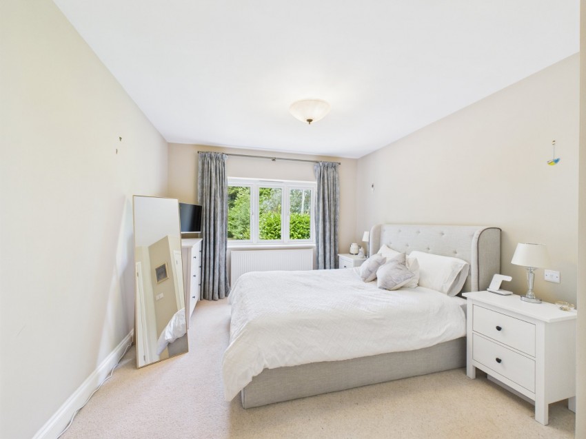 Images for Chalfont St. Giles EAID:2640919782 BID:CSG