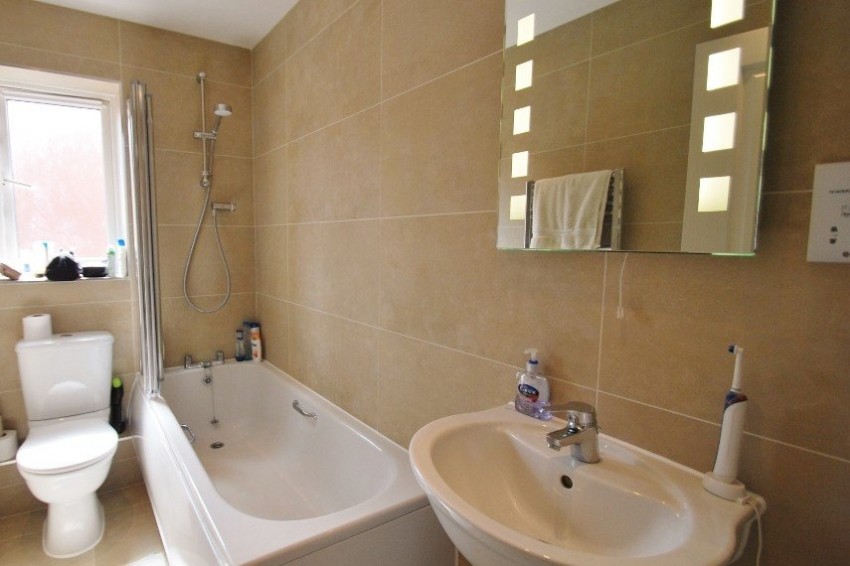 Images for Amersham, Little Chalfont EAID:2640919782 BID:AML