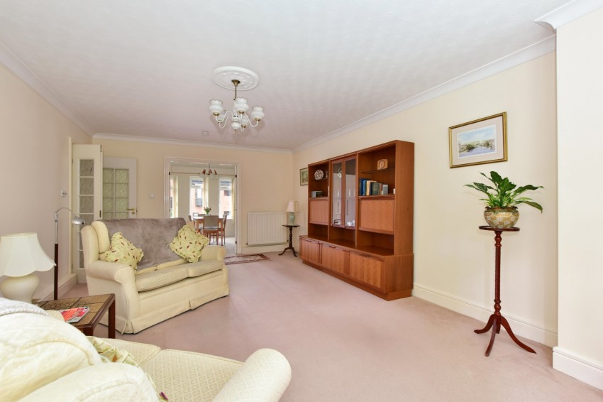 Images for Little Chalfont, Amersham, Buckinghamshire EAID:2640919782 BID:AME