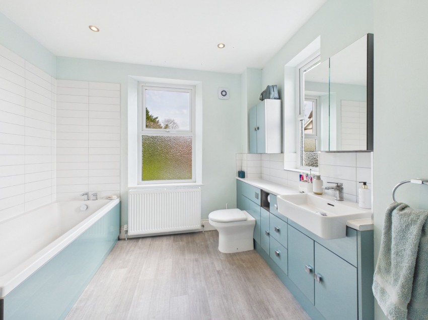 Images for Amersham, Buckinghamshire EAID:2640919782 BID:AME