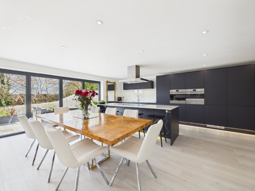 Images for Amersham, Buckinghamshire EAID:2640919782 BID:AML