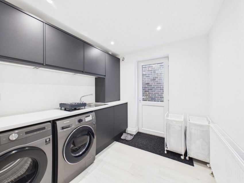 Images for Amersham, Buckinghamshire EAID:2640919782 BID:AML