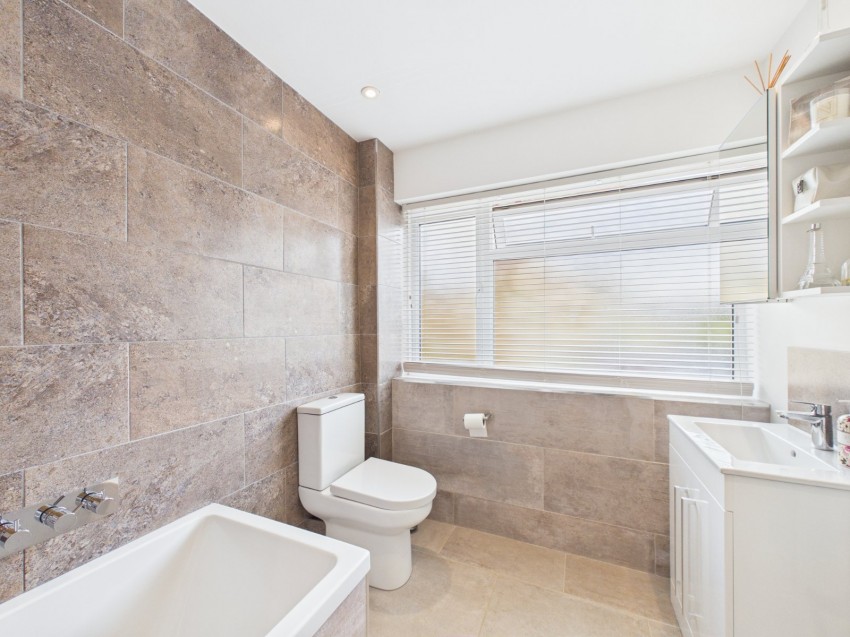 Images for Amersham, Buckinghamshire EAID:2640919782 BID:AML