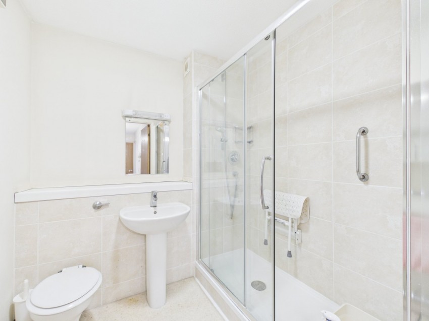 Images for Amersham, Buckinghamshire EAID:2640919782 BID:AME