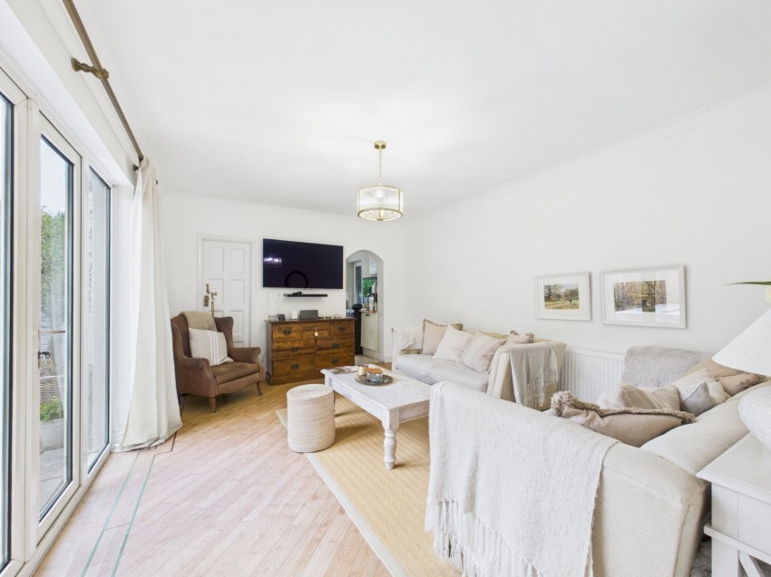 Images for Ashford, Middlesex EAID:2640919782 BID:ASH