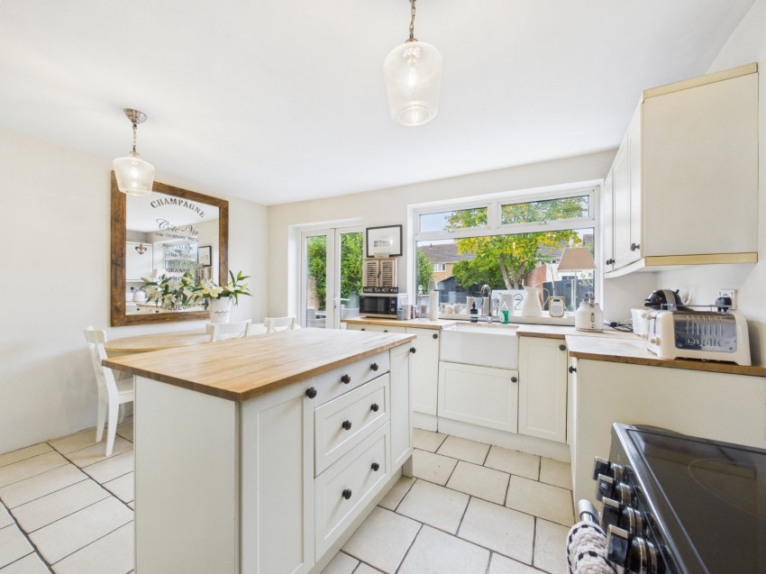 Images for Ashford, Middlesex EAID:2640919782 BID:ASH