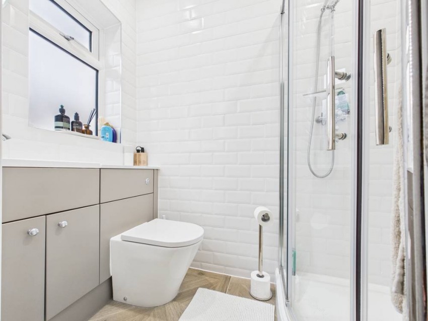 Images for Ashford, Middlesex EAID:2640919782 BID:ASH