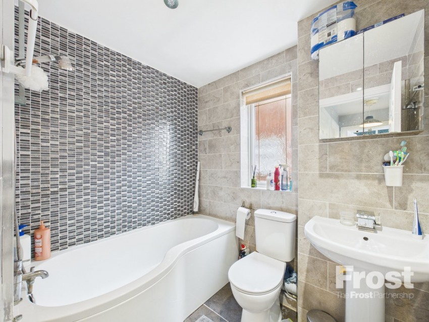 Images for Ashford, Surrey EAID:2640919782 BID:ASH