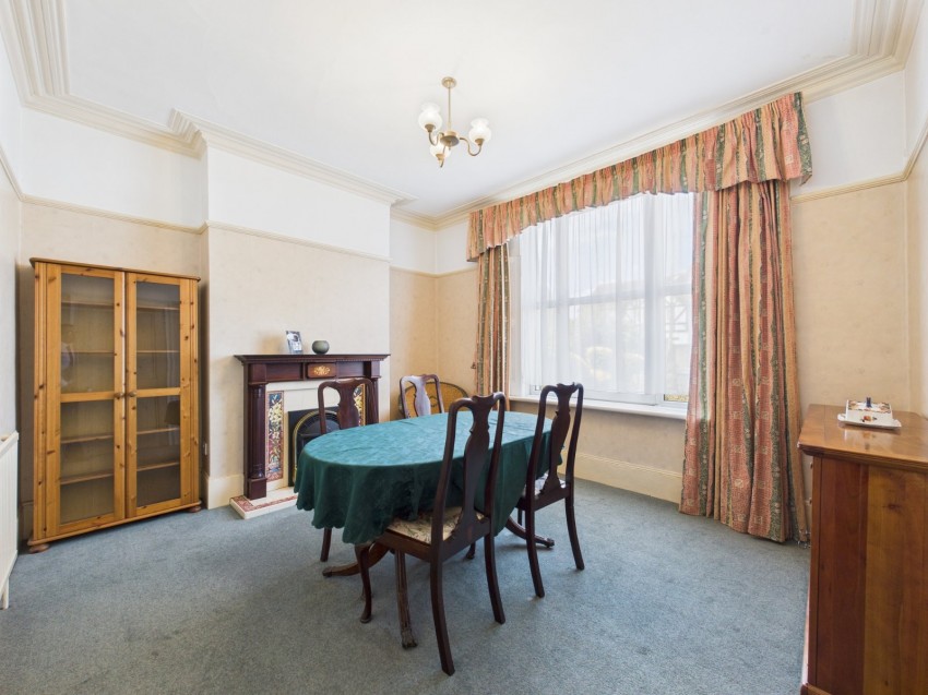 Images for Ashford, Surrey EAID:2640919782 BID:ASH