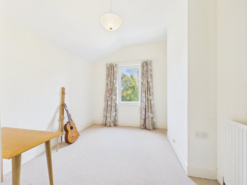 Images for Ashford, Surrey EAID:2640919782 BID:ASH