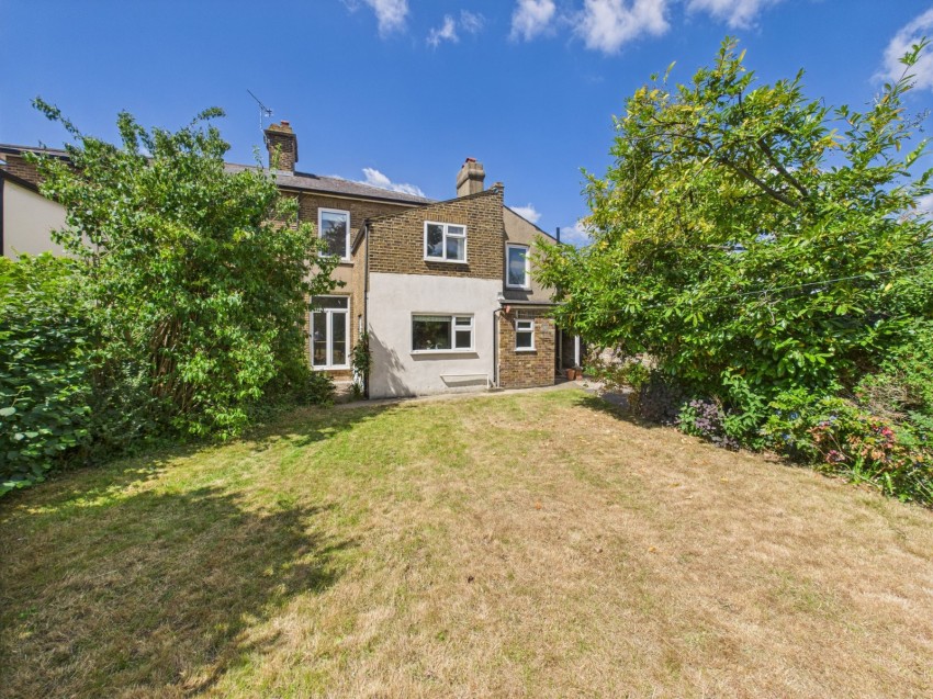 Images for Ashford, Surrey EAID:2640919782 BID:ASH