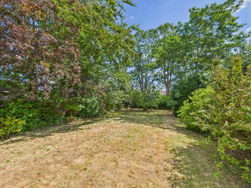 Images for Ashford, Surrey EAID:2640919782 BID:ASH