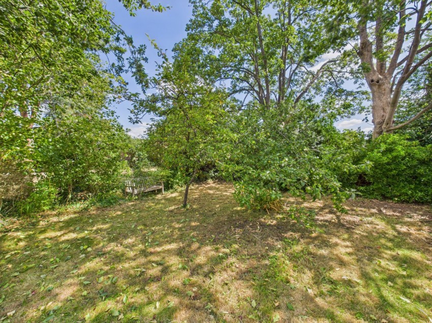 Images for Ashford, Surrey EAID:2640919782 BID:ASH