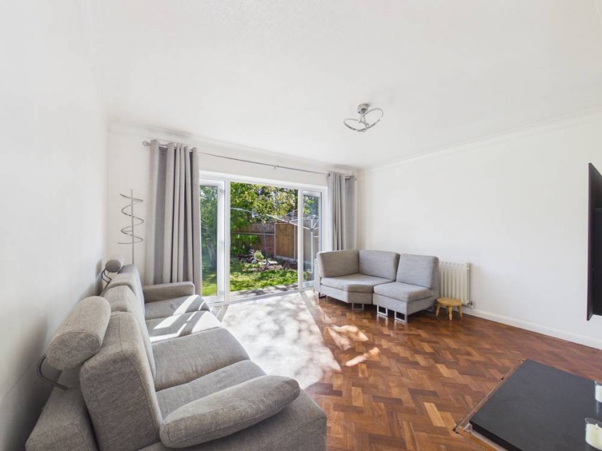 Images for Ashford, Surrey EAID:2640919782 BID:ASH