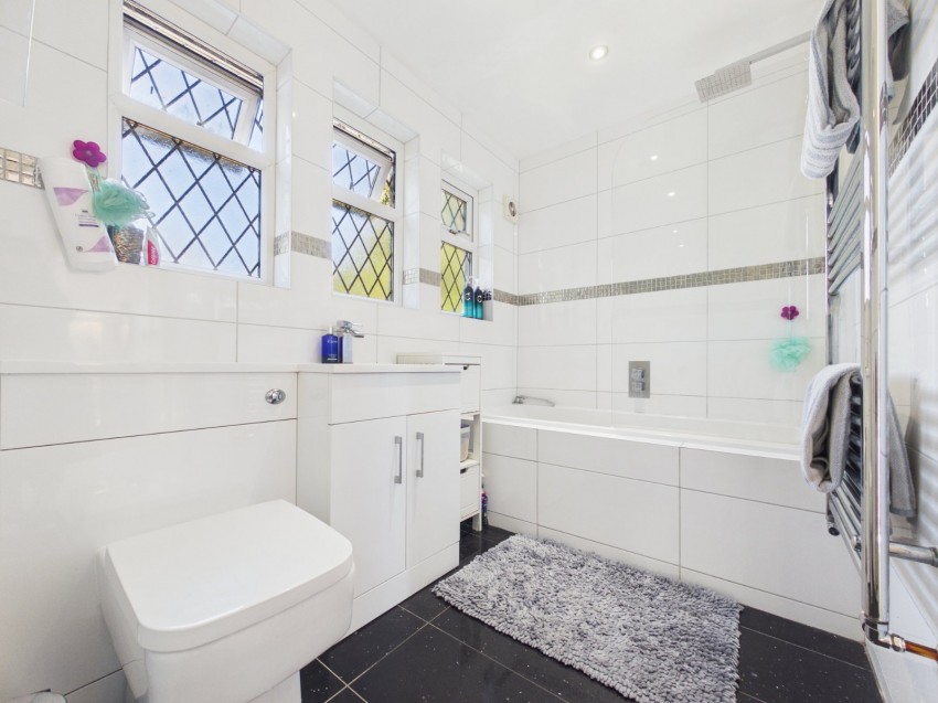 Images for Ashford, Surrey EAID:2640919782 BID:ASH