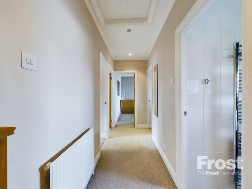 Images for Staines-upon-Thames, Surrey EAID:2640919782 BID:STA