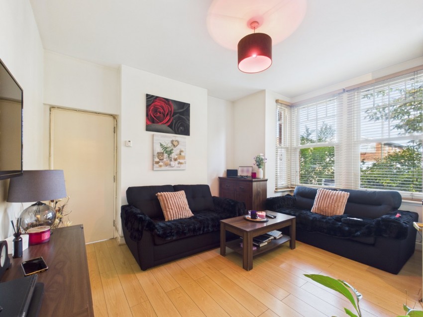 Images for Ashford, Surrey EAID:2640919782 BID:ASH