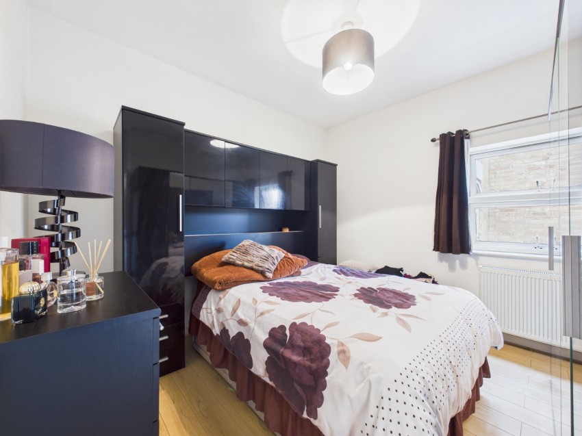 Images for Ashford, Surrey EAID:2640919782 BID:ASH