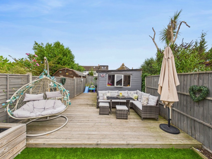 Images for Ashford, Surrey EAID:2640919782 BID:ASH