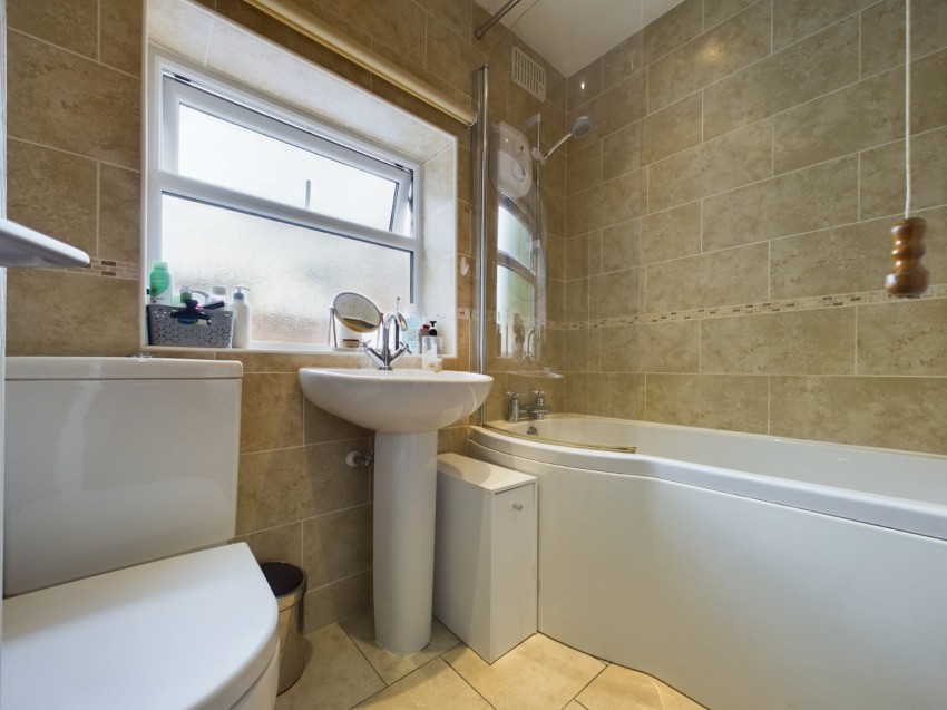 Images for Ashford, Surrey EAID:2640919782 BID:ASH