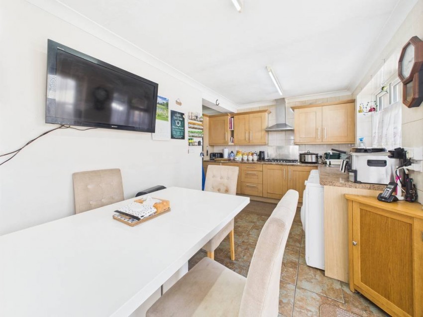 Images for Feltham, Middlesex EAID:2640919782 BID:FEL