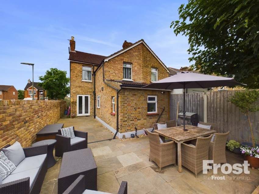Images for Ashford, Surrey EAID:2640919782 BID:ASH