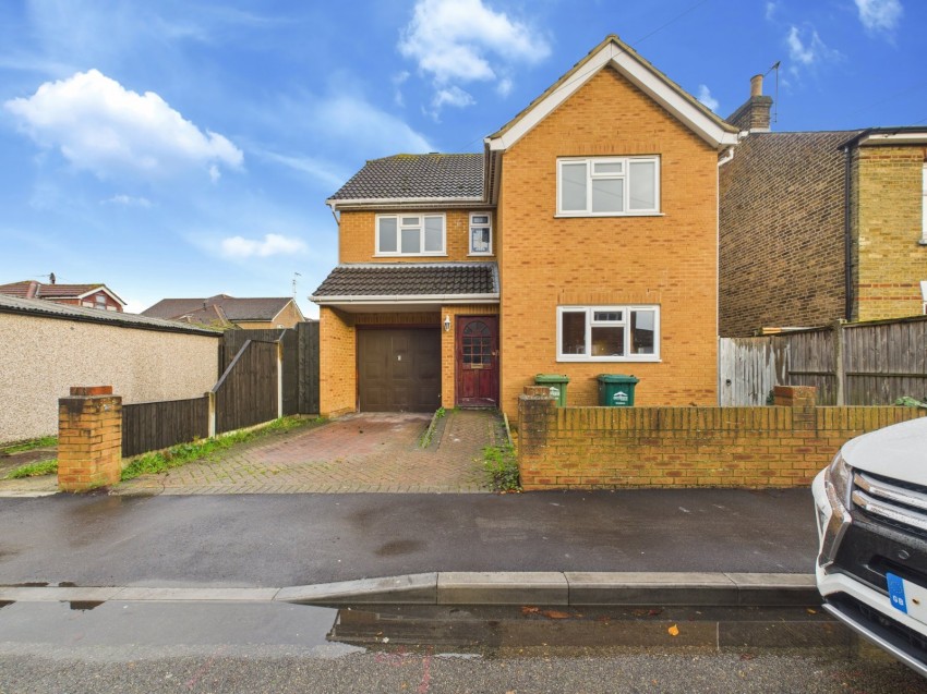 Images for Ashford, Surrey EAID:2640919782 BID:ASH