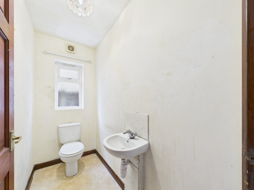 Images for Ashford, Surrey EAID:2640919782 BID:ASH