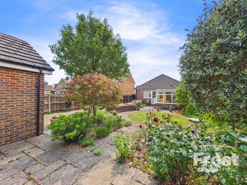 Images for Ashford, Surrey EAID:2640919782 BID:ASH