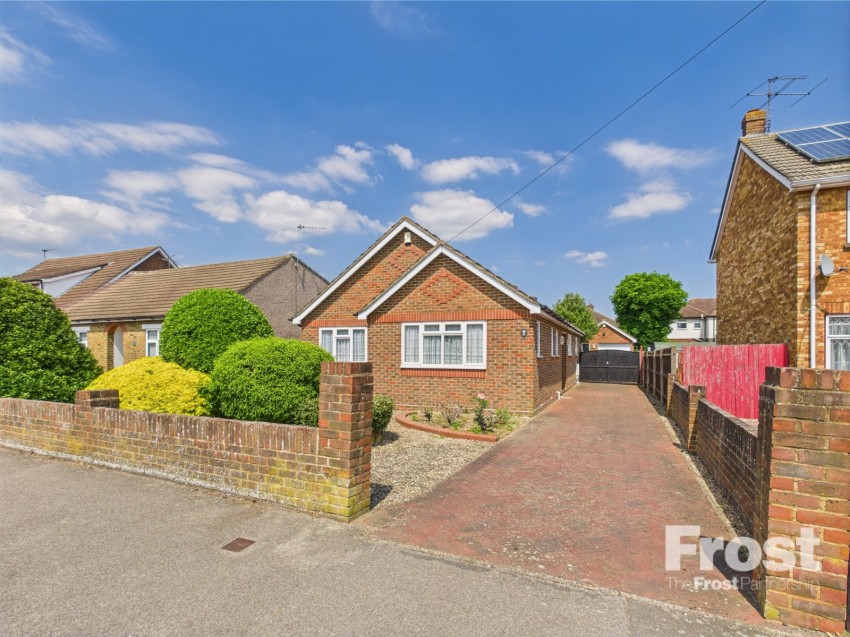 Images for Ashford, Surrey EAID:2640919782 BID:ASH