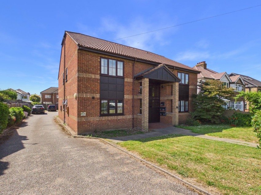 Images for Ashford, Surrey EAID:2640919782 BID:ASH
