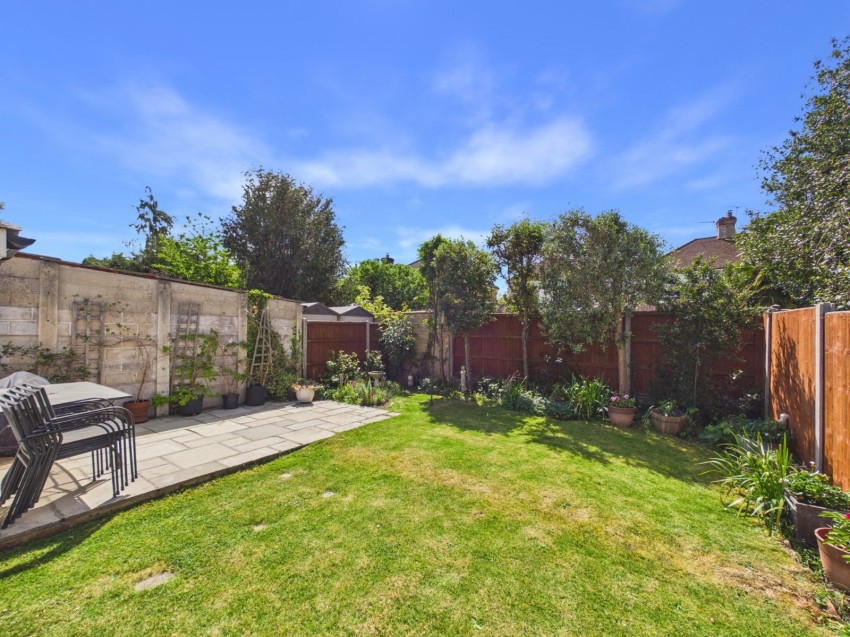 Images for Ashford, Surrey EAID:2640919782 BID:ASH