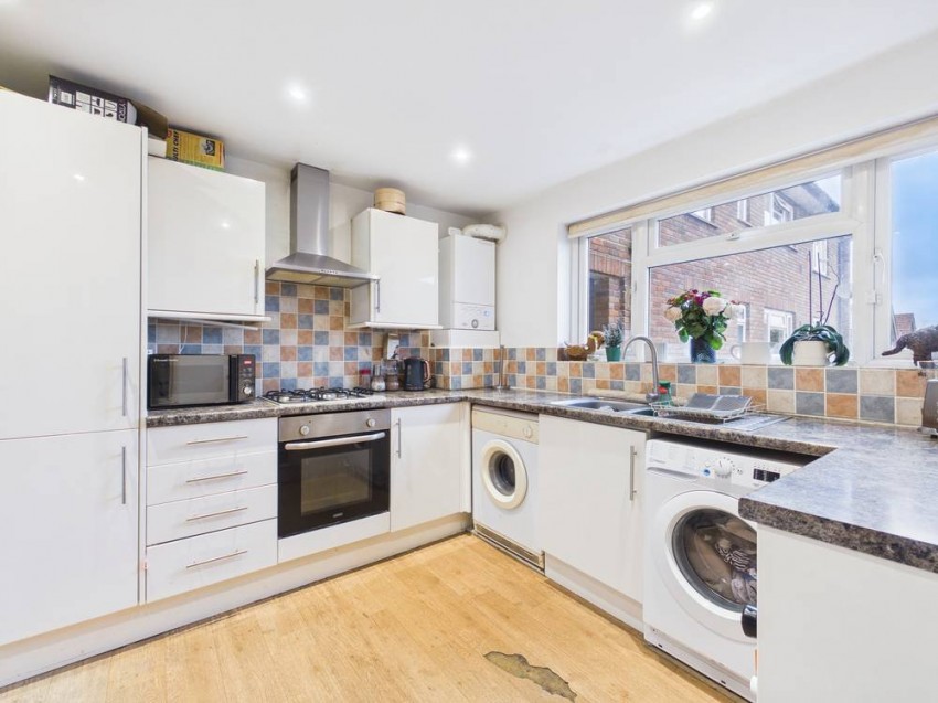 Images for Ashford, Surrey EAID:2640919782 BID:ASH