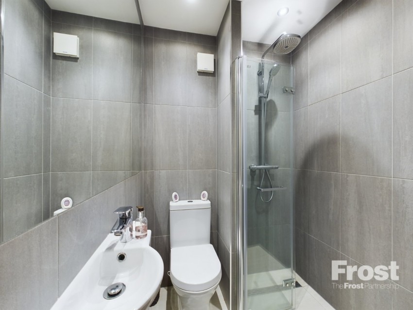 Images for Ashford, Surrey EAID:2640919782 BID:ASH